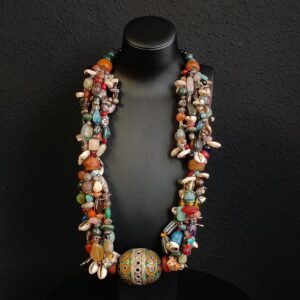 Collar decorativo multicolor pequeño 1 bola