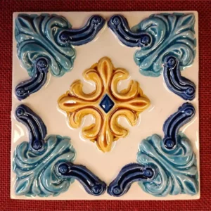 Pieza acabado vintage en azul celeste, azulón y tostado