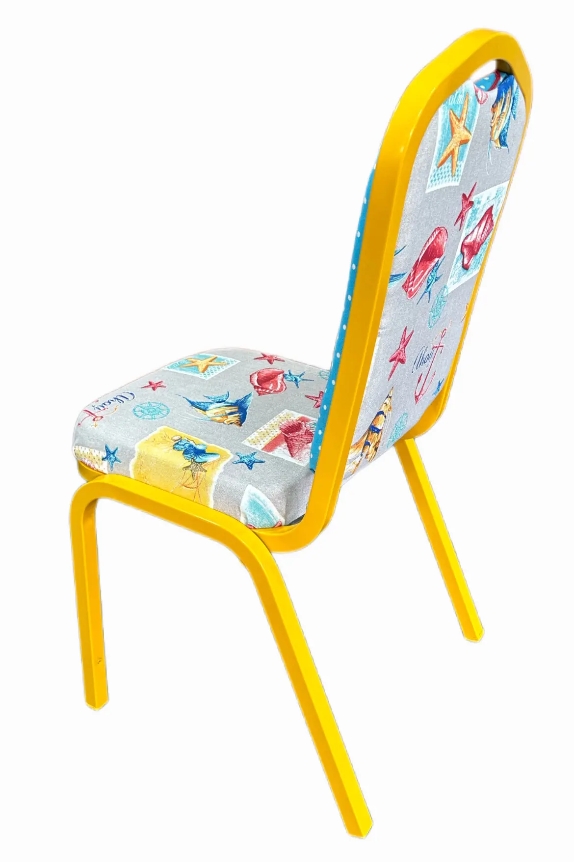 Silla metálica en amarillo y tapizada con estampados de lunares y fondo marino - Imagen 2