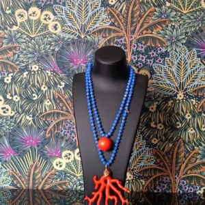 Colgante en forma de coral combinado en azulón y naranja